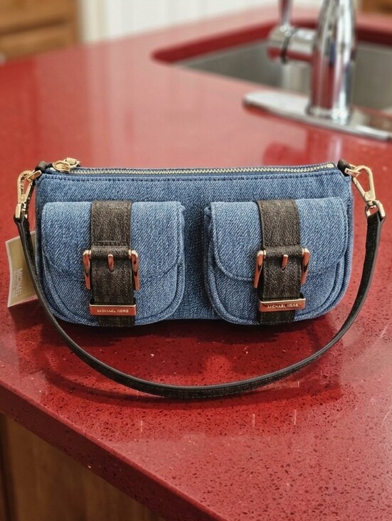 Michael Kors Handbags - Micael Kors Zoe Convertible Pochette Bag - NWT